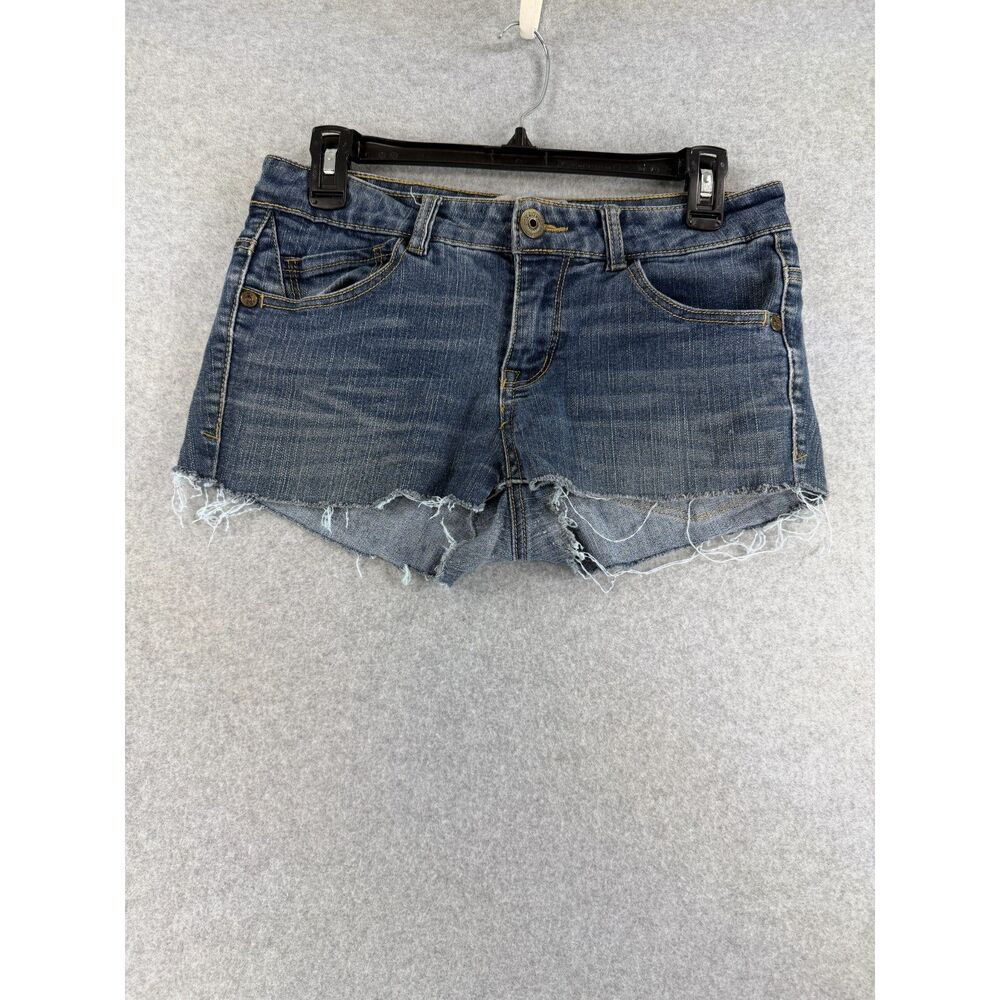 Jolt Juniors Size 7 Blue Denim Frayed Raw Hem Cutoff Jean Shorts 3589